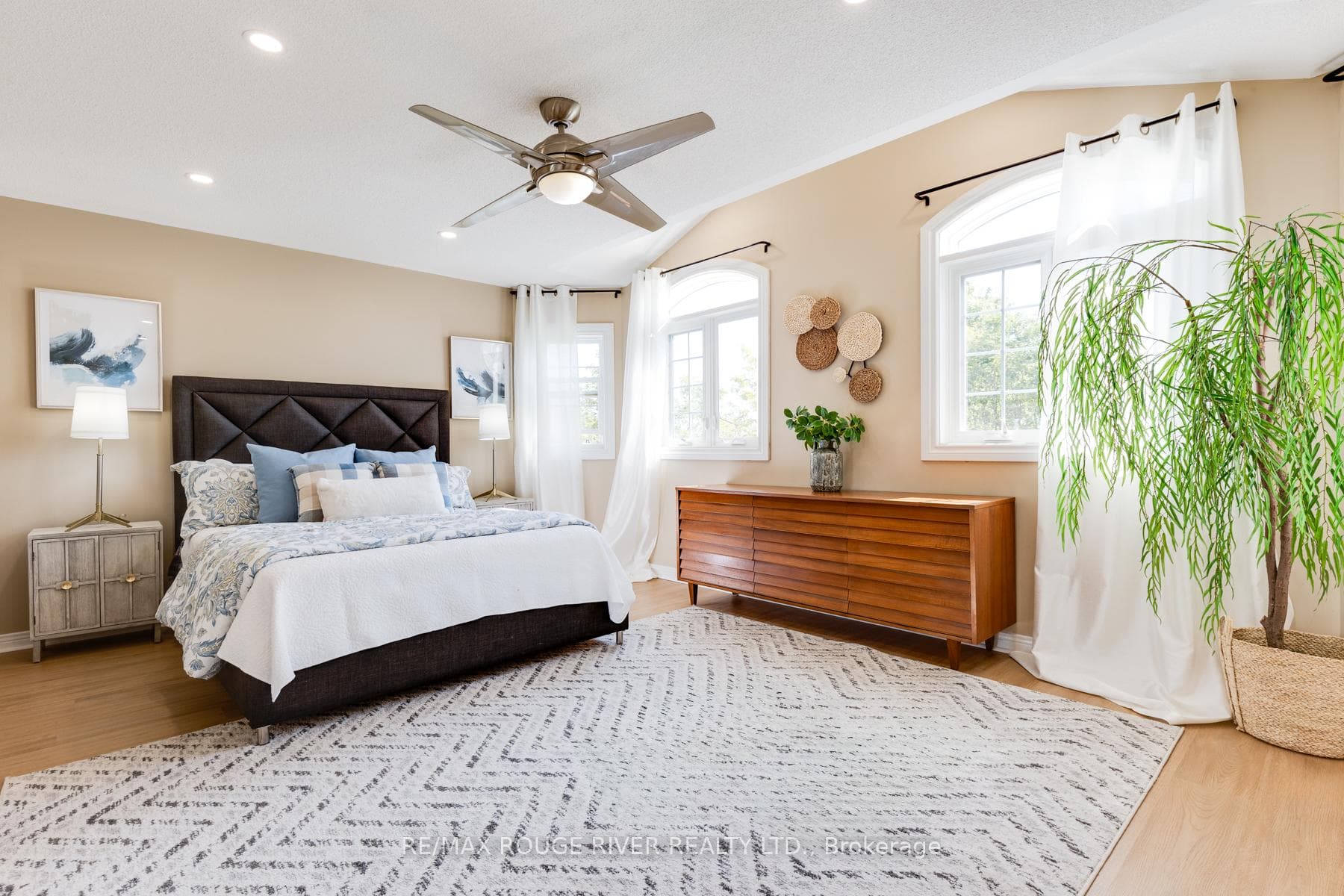 18 Mackey Drive photo 18