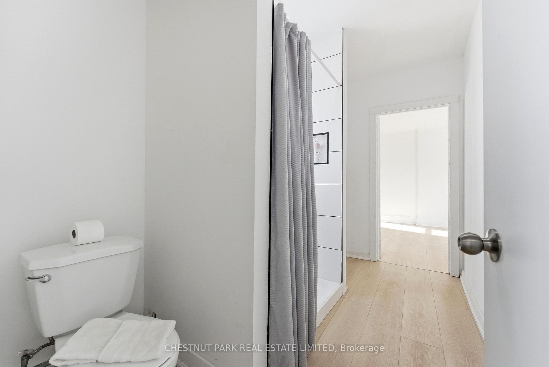 43 Dunbar Street photo 13