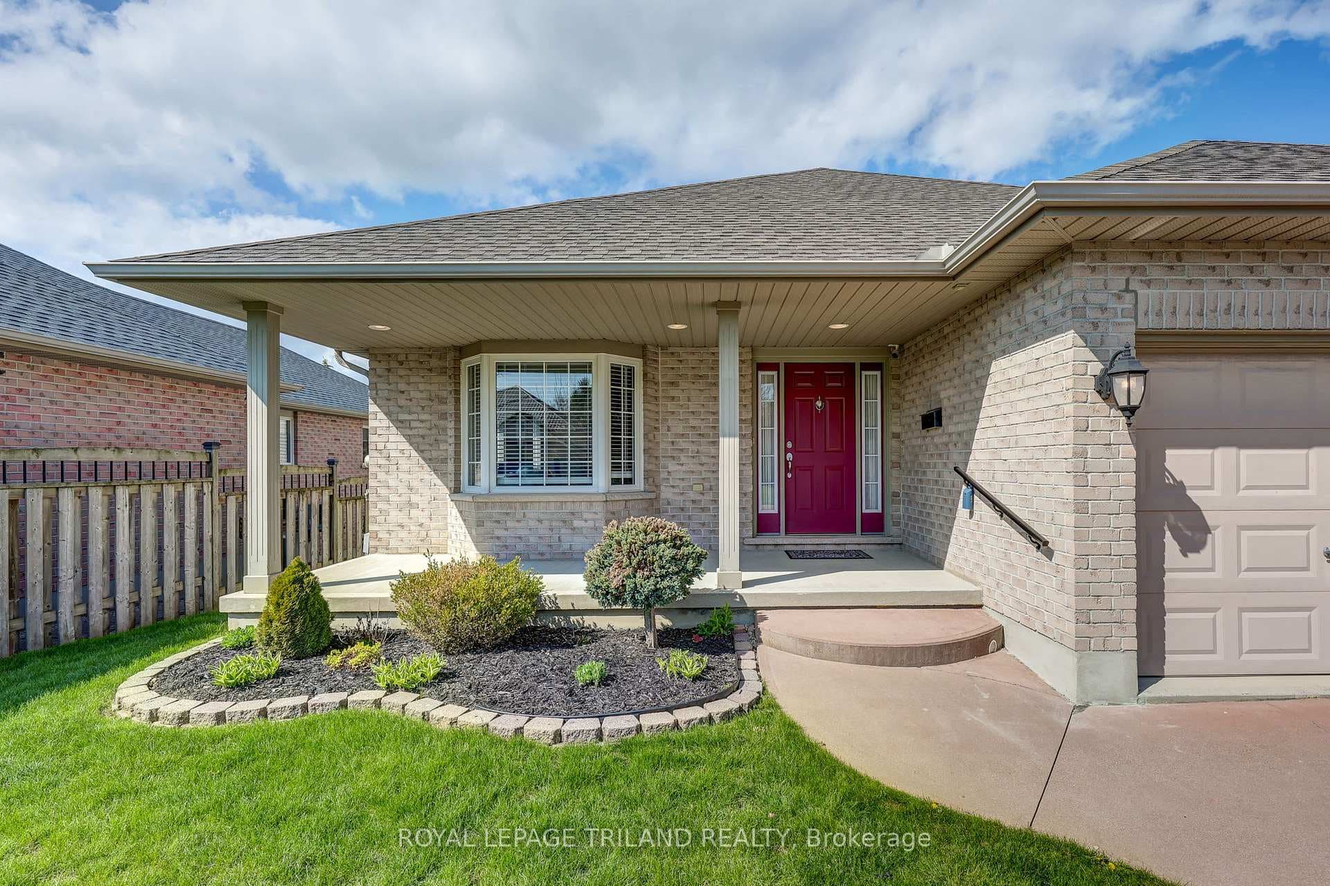 19 ORIOLE LANE, ST. THOMAS - FRONT