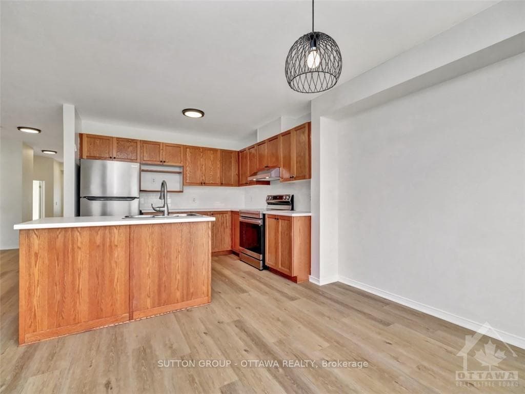 119 WHITEWATER Street photo 8