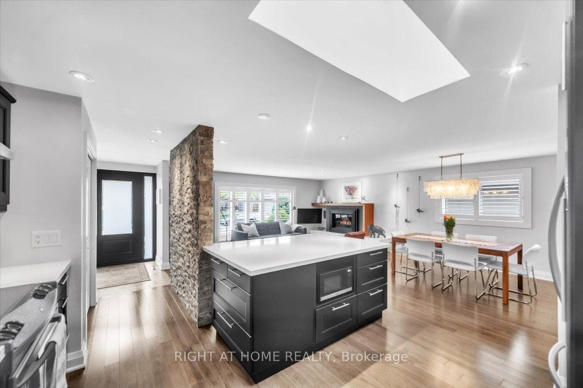 2301 Devon Road photo 4