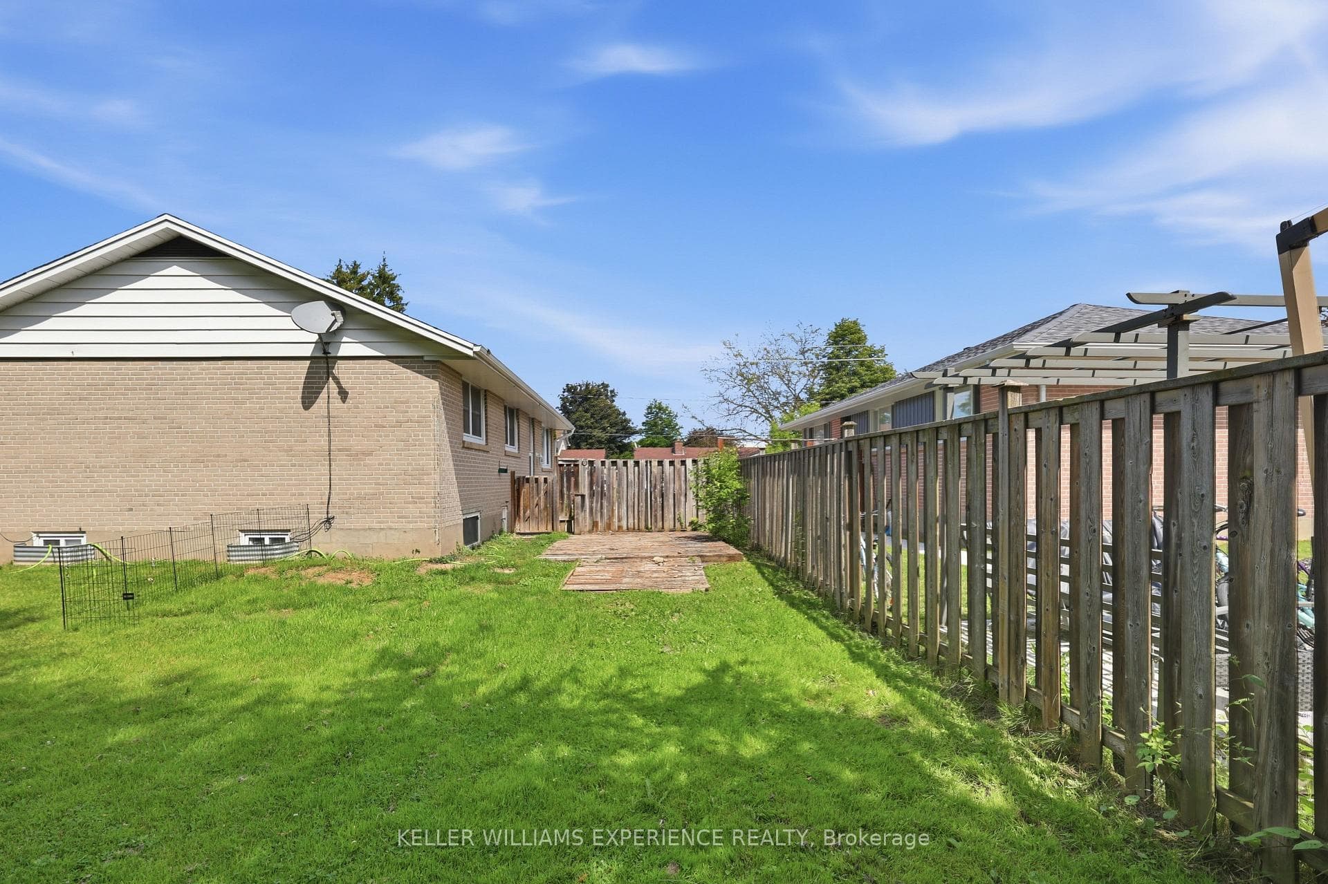 620 OAK Street photo 38