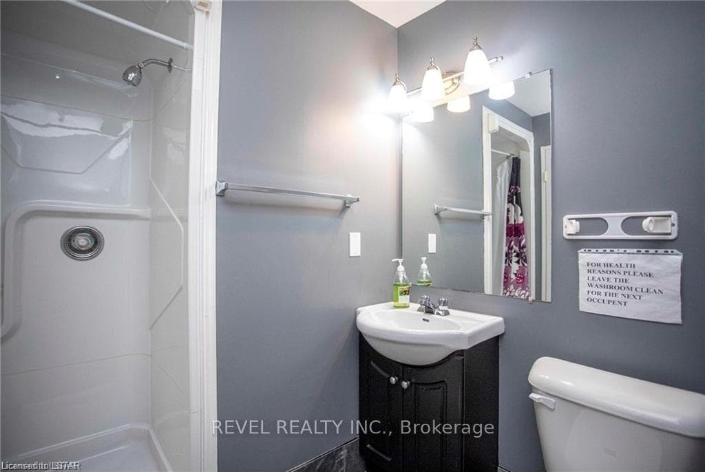 135 BASE LINE Road Unit 10 photo 27