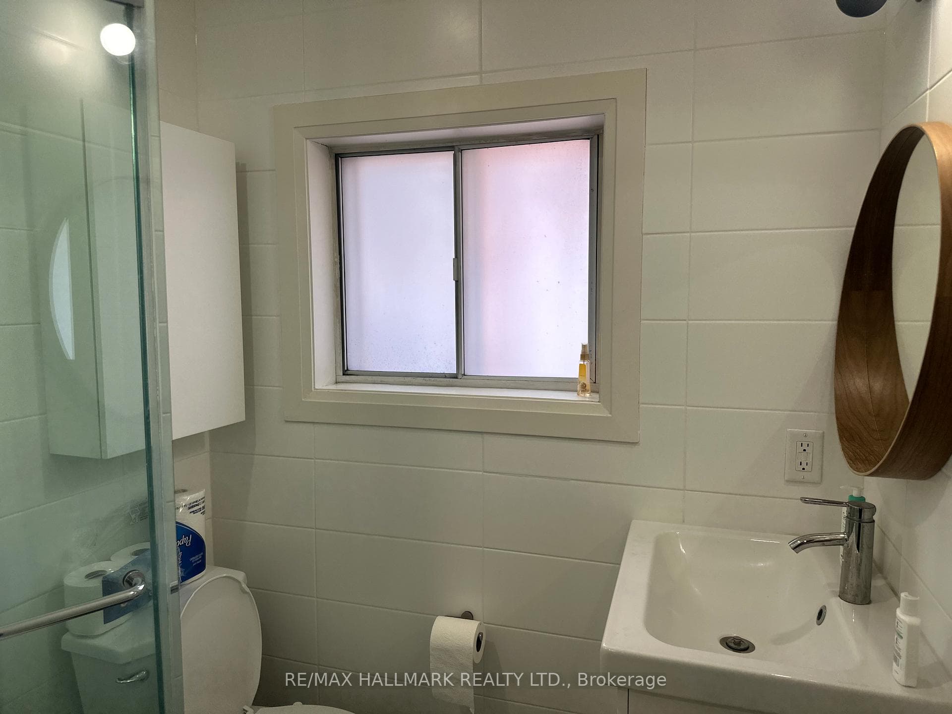 595 St Clair Avenue Unit 11 photo 14
