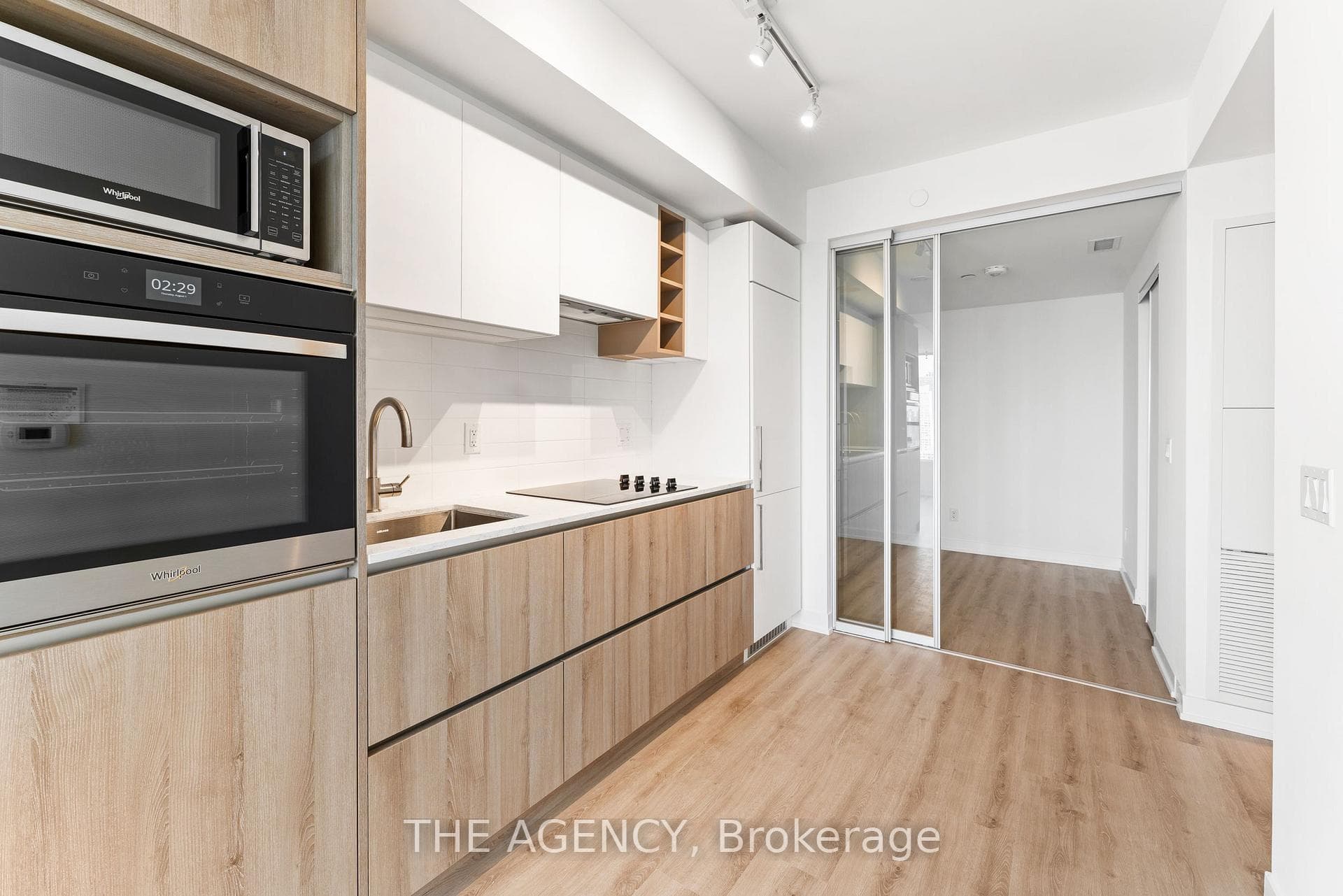 319 Jarvis Street Unit 3908 photo 8