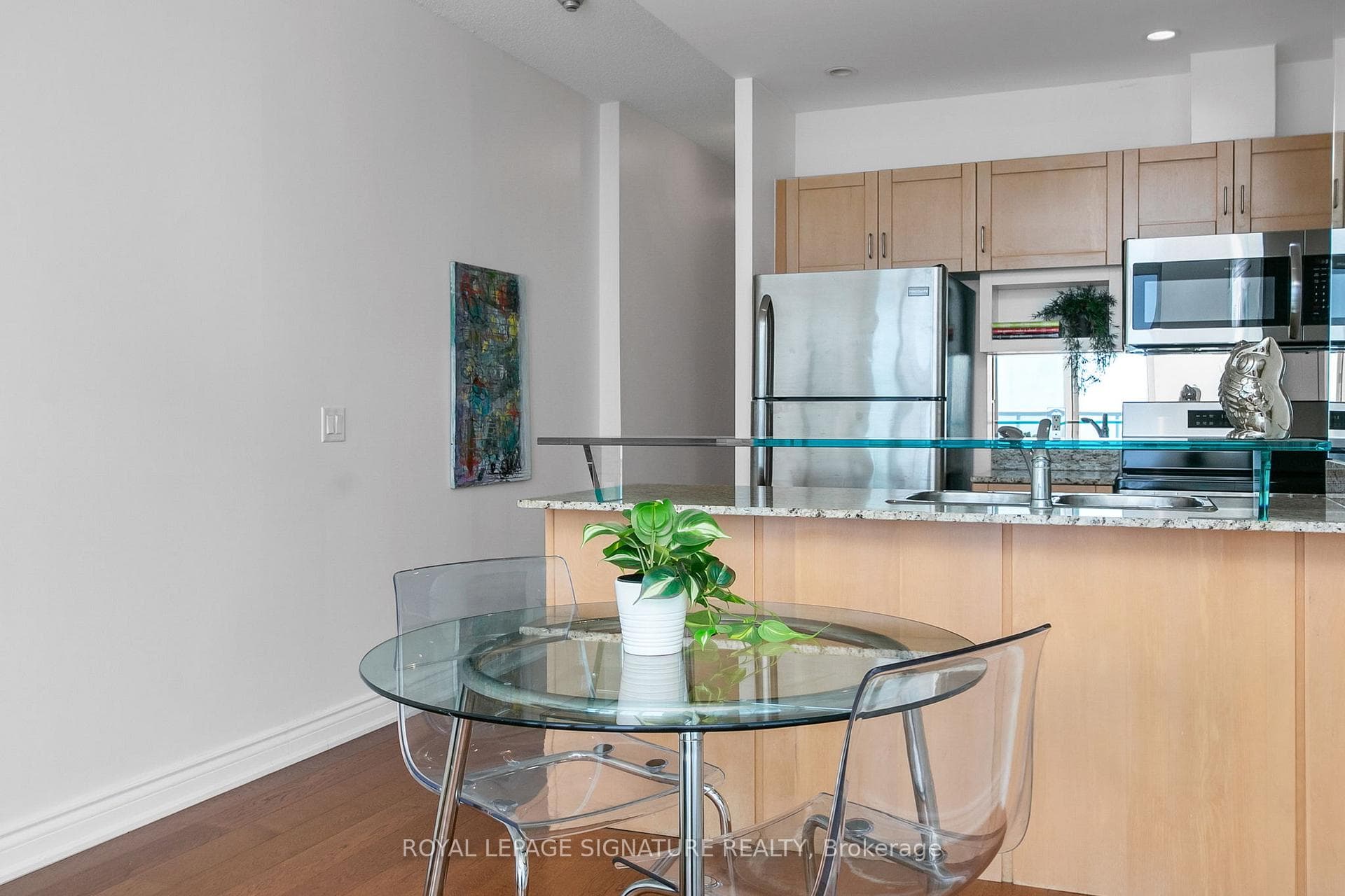 208 Queens Quay Unit 3107 photo 10