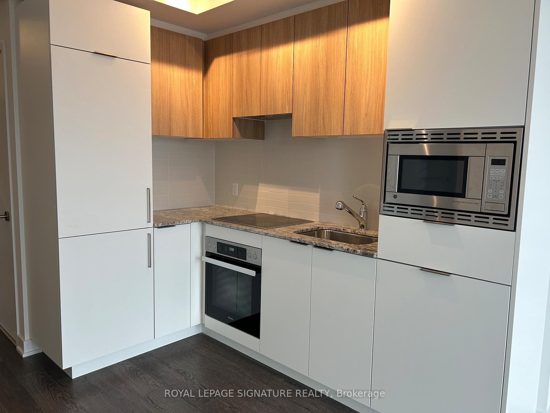 50 O'Neill Road Unit 1609 photo 9