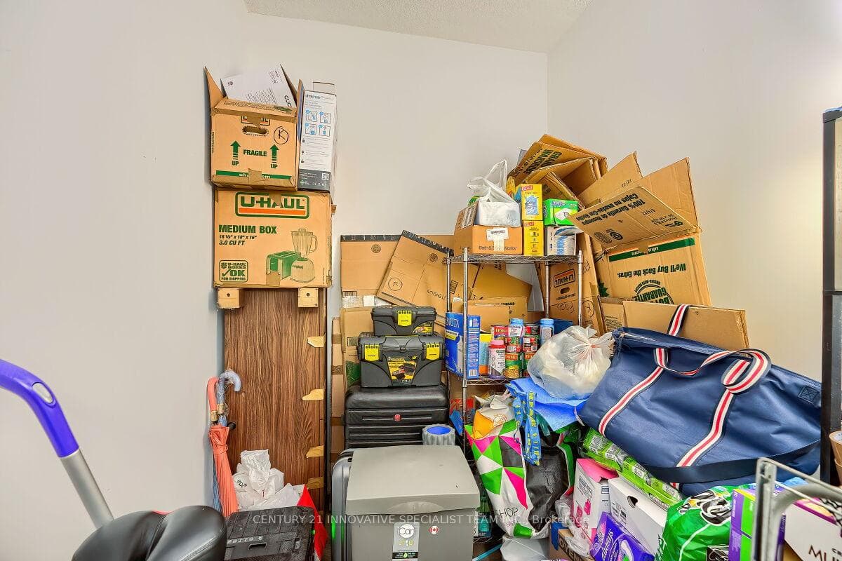2520 Eglinton Avenue Unit 1803 photo 28