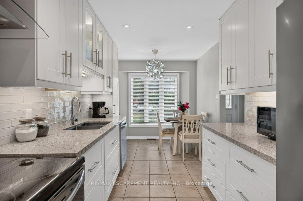 24 Braeheid Avenue photo 15