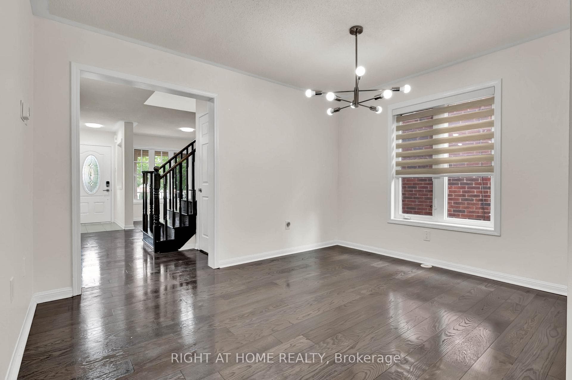 884 Mcewan Drive photo 7