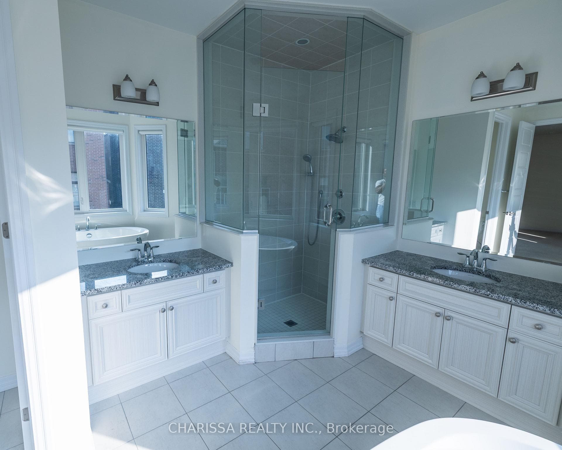 295 Ironside Drive photo 21