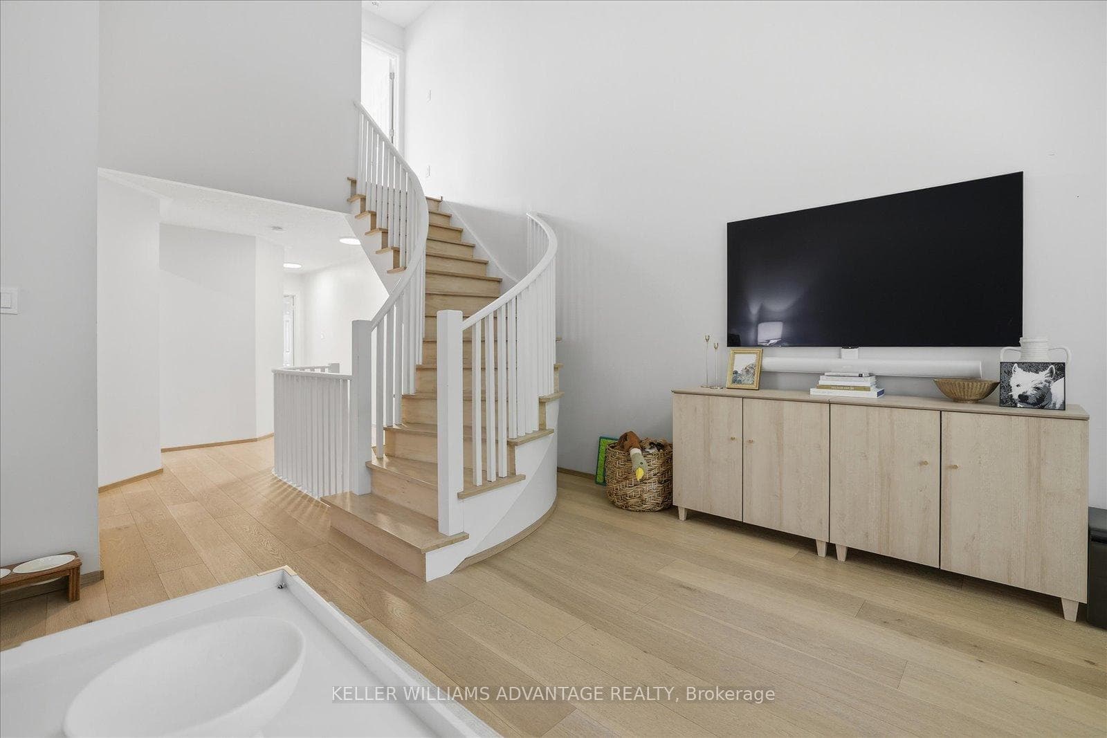 46 Sarah Ashbridge Avenue photo 20