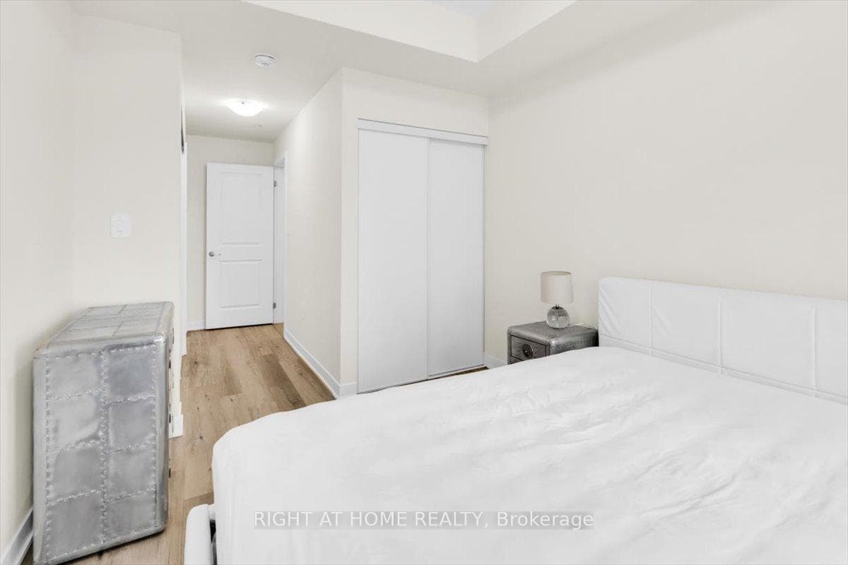 755 Omega Drive Unit 221 photo 15