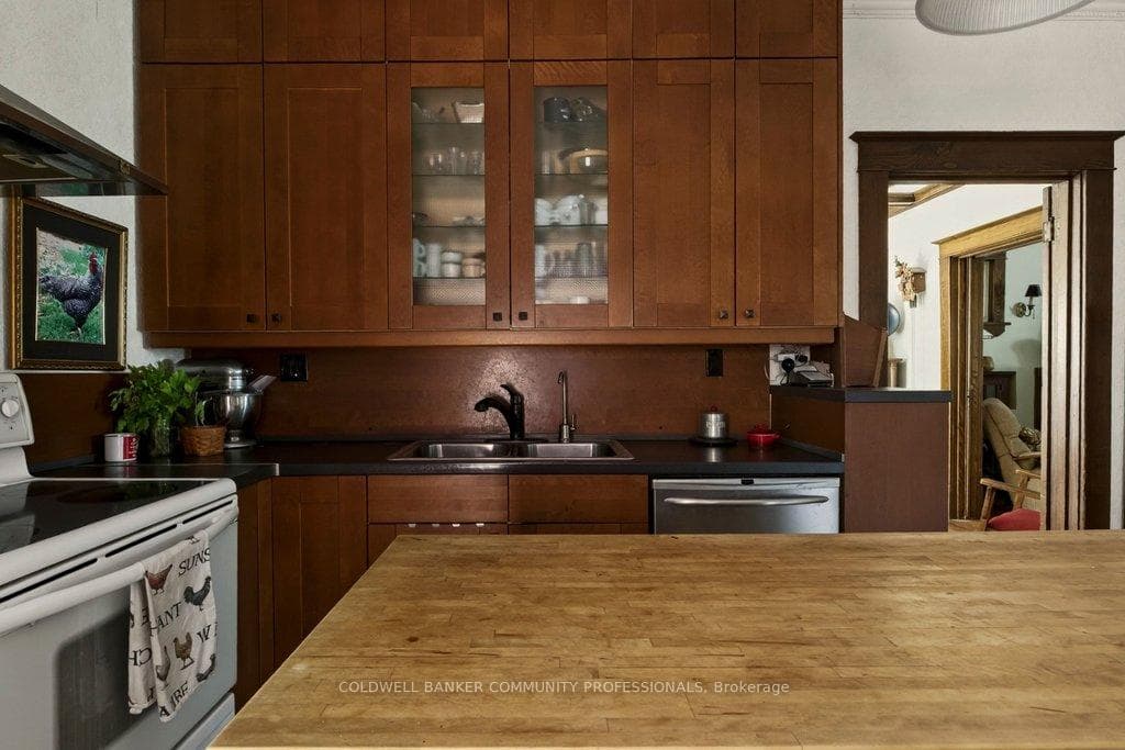 111 Spadina Avenue photo 21