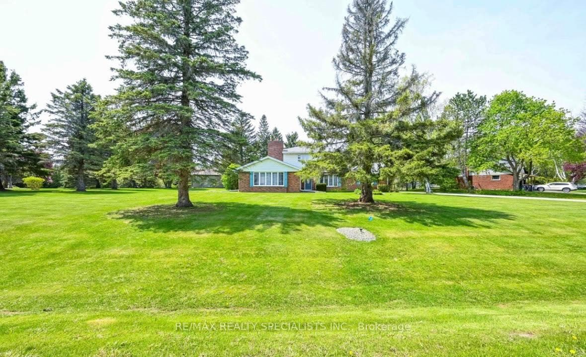1654 Vaughan Drive photo 2