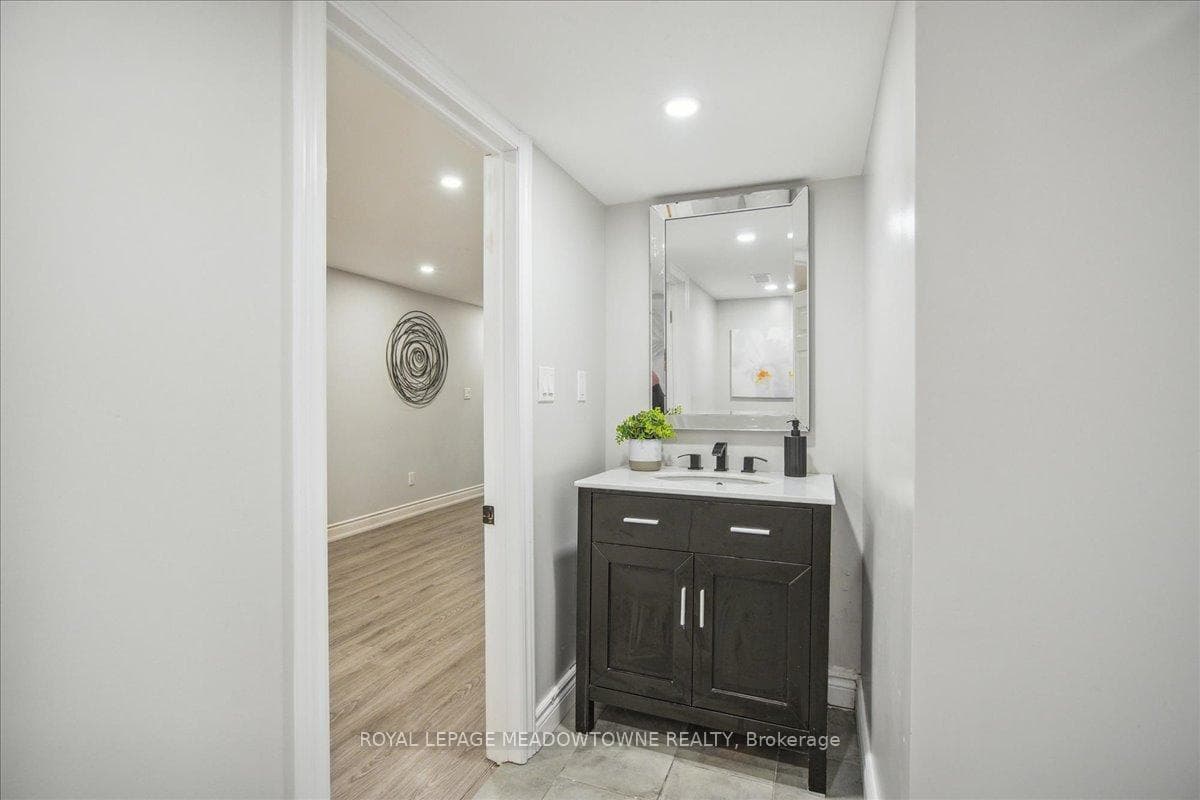 781 Graham Bell Court photo 29