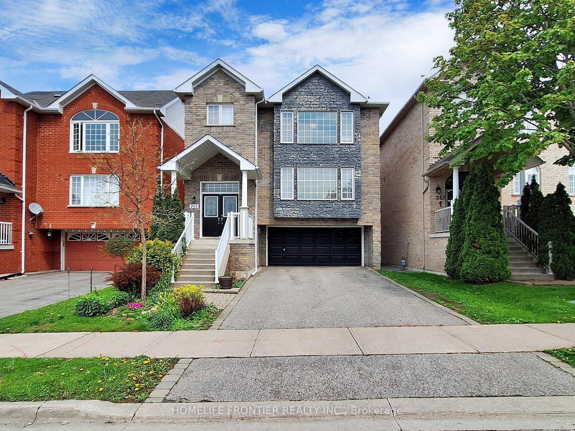 245 Knapton Drive photo 1