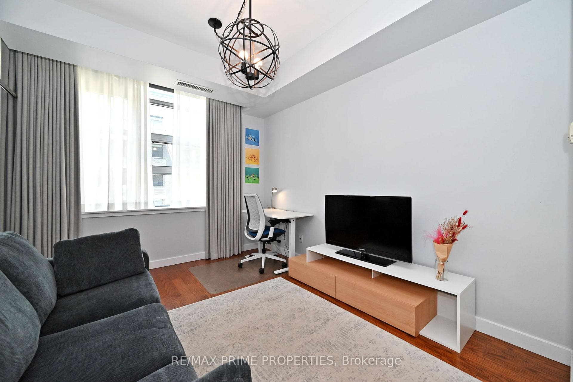 601 Kingston Road Unit 314 photo 8