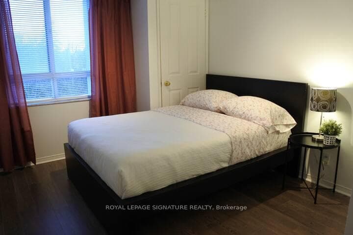 38 Hollywood Avenue Unit 317 photo 12