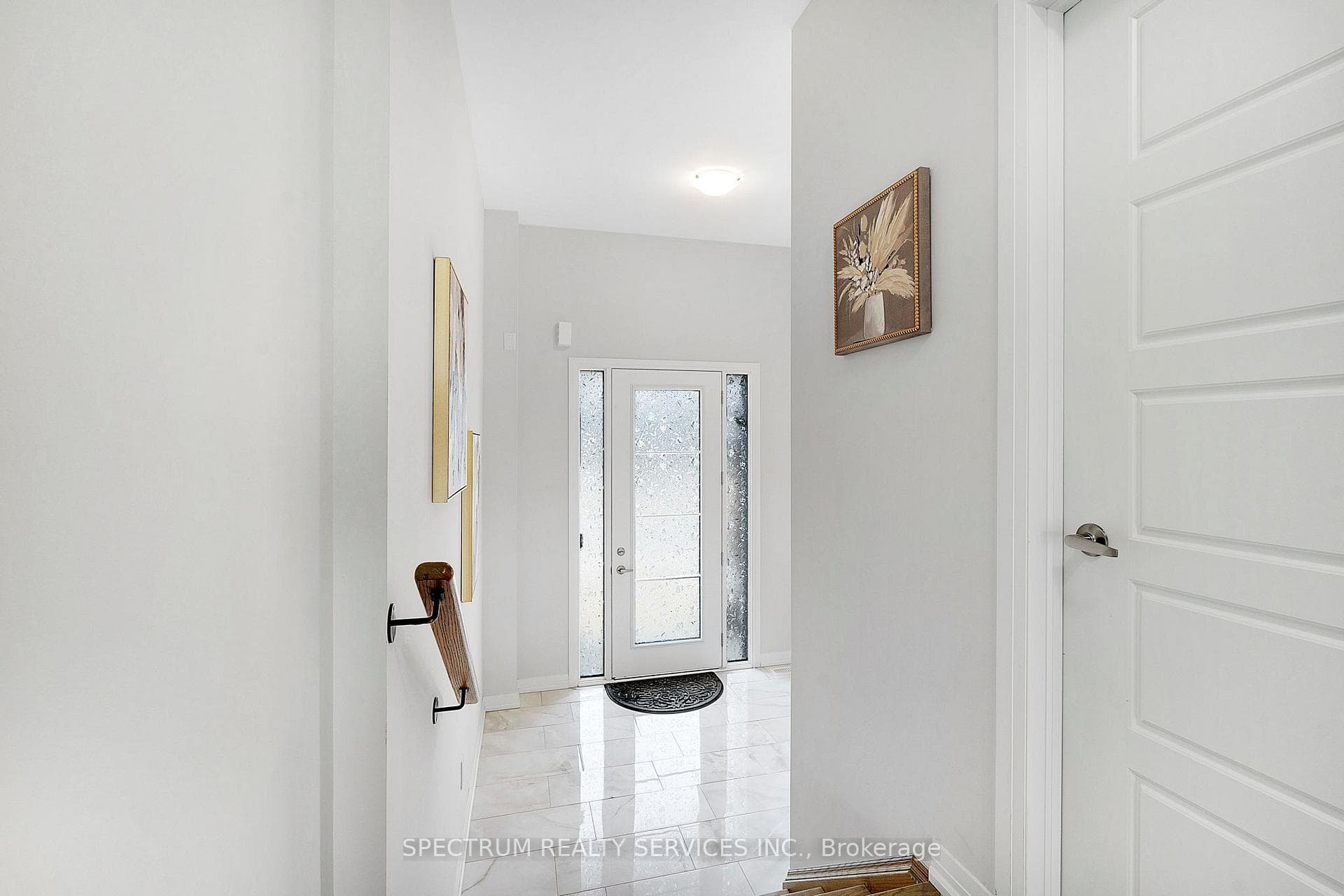 11 Blackburn Street photo 5