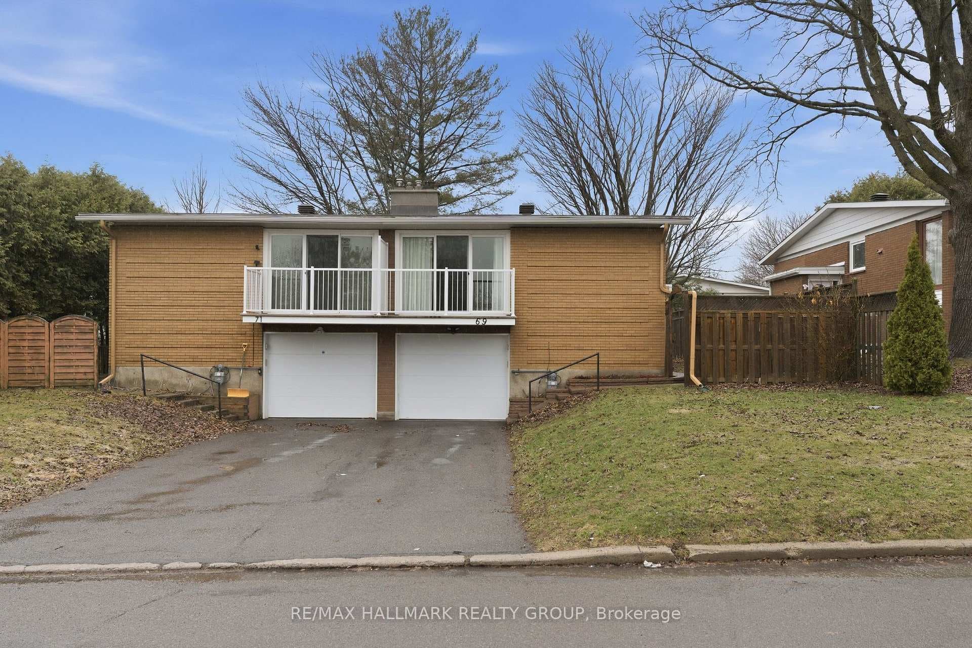 69 Woodmount Crescent photo 1