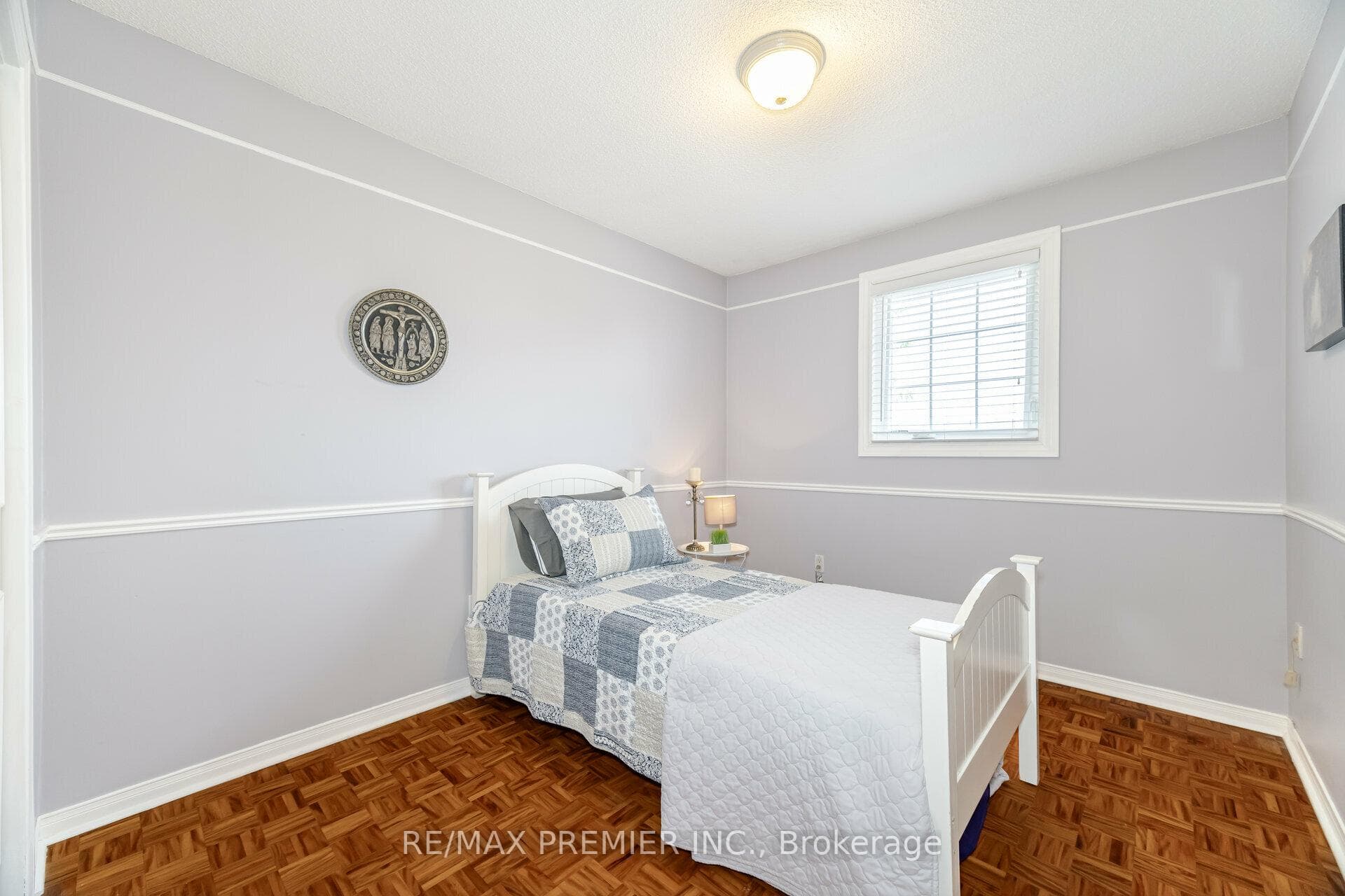 40 Agincourt Road photo 21