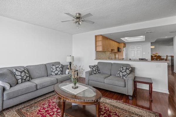 Open concept family-kitchen rooms
