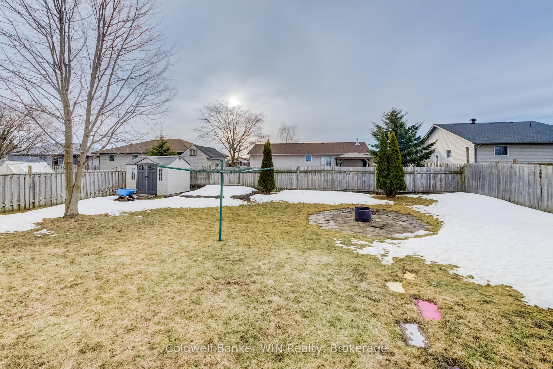 490 King Street photo 34