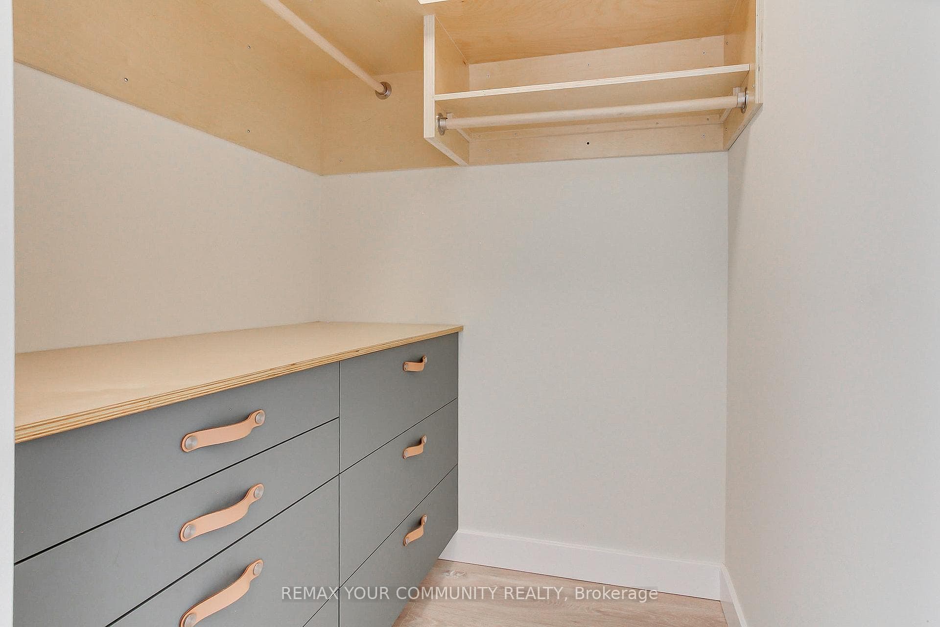3237 Bayview Avenue Unit 609 photo 27