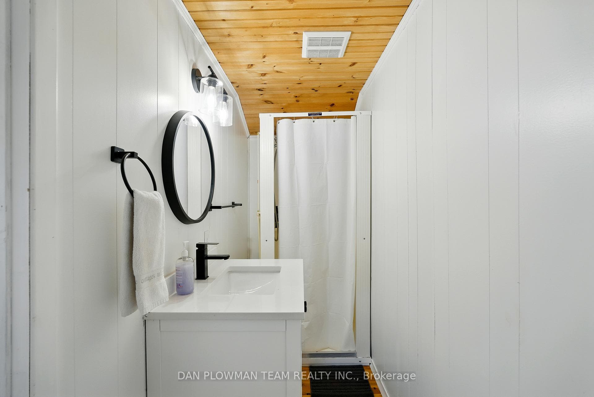 184 Chapman Drive photo 35