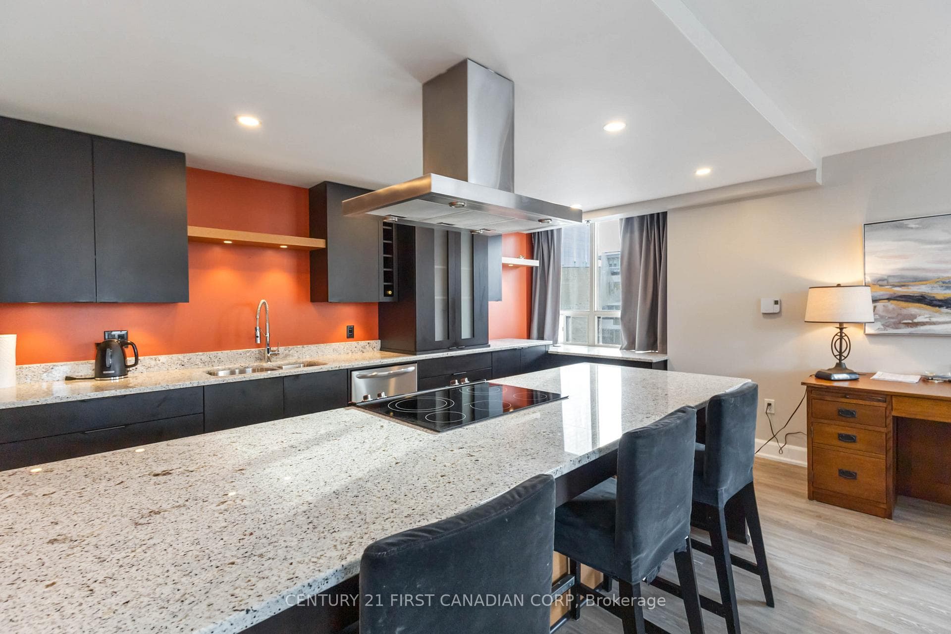 7 Picton Street Unit 403 photo 17