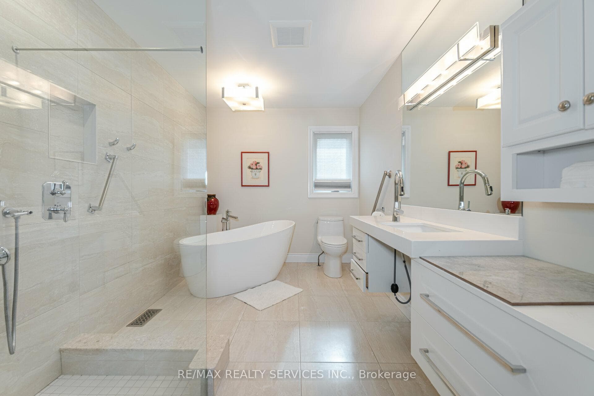 12 Mohan Court photo 25