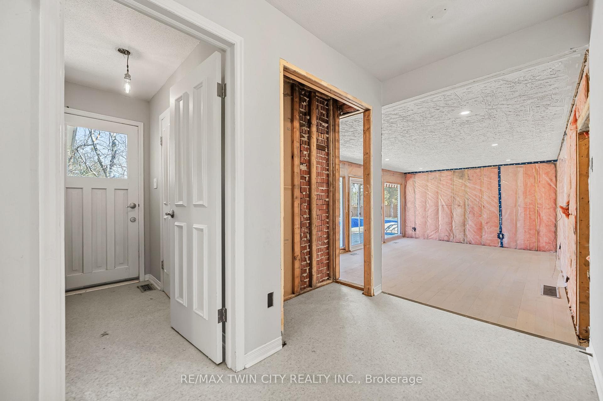 339 Green Acres Drive photo 23
