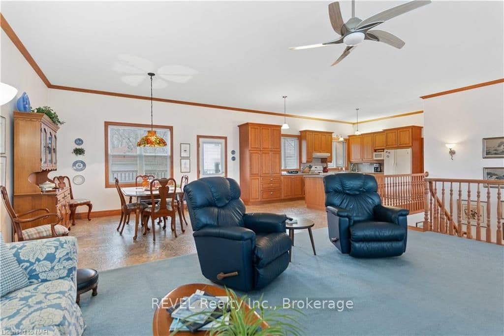 4128 BRIDGEWATER Street photo 36