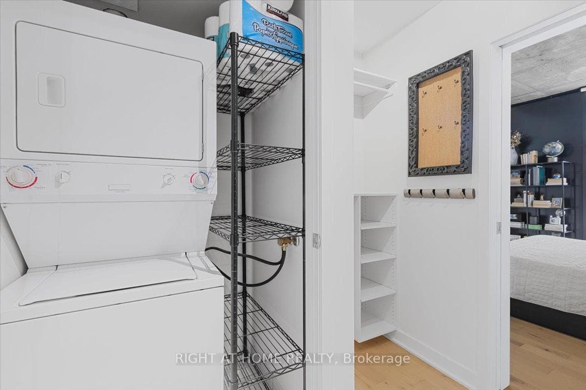 Upper - Primary Bedroom w Walk-In Closet & Laundry