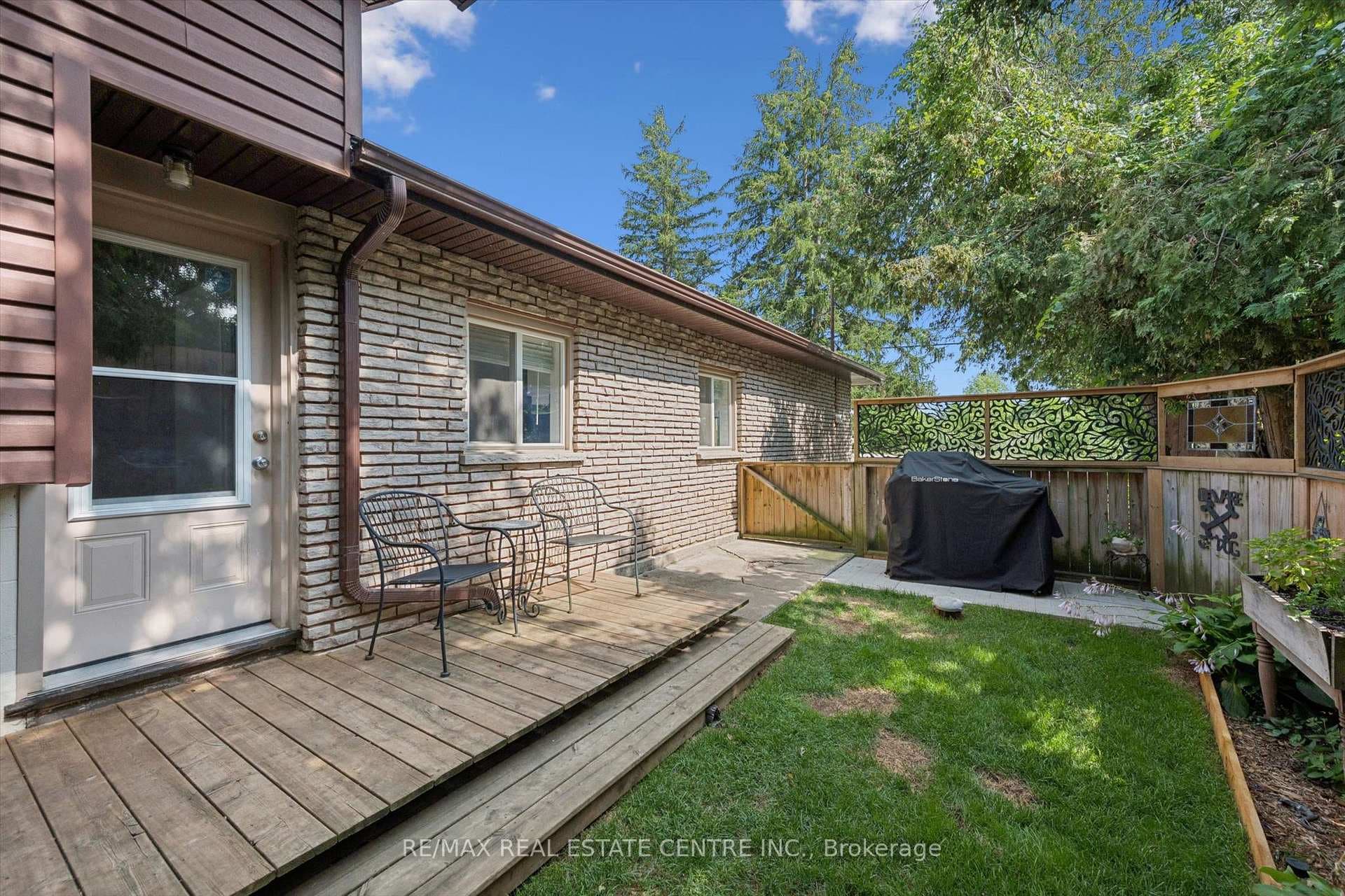 26 Lake Road photo 22