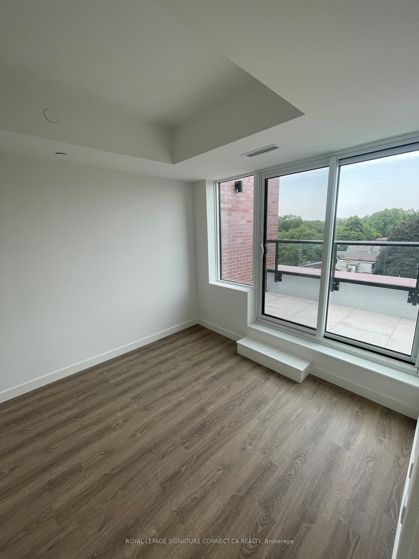 1050 Eastern Avenue Unit 625 photo 28
