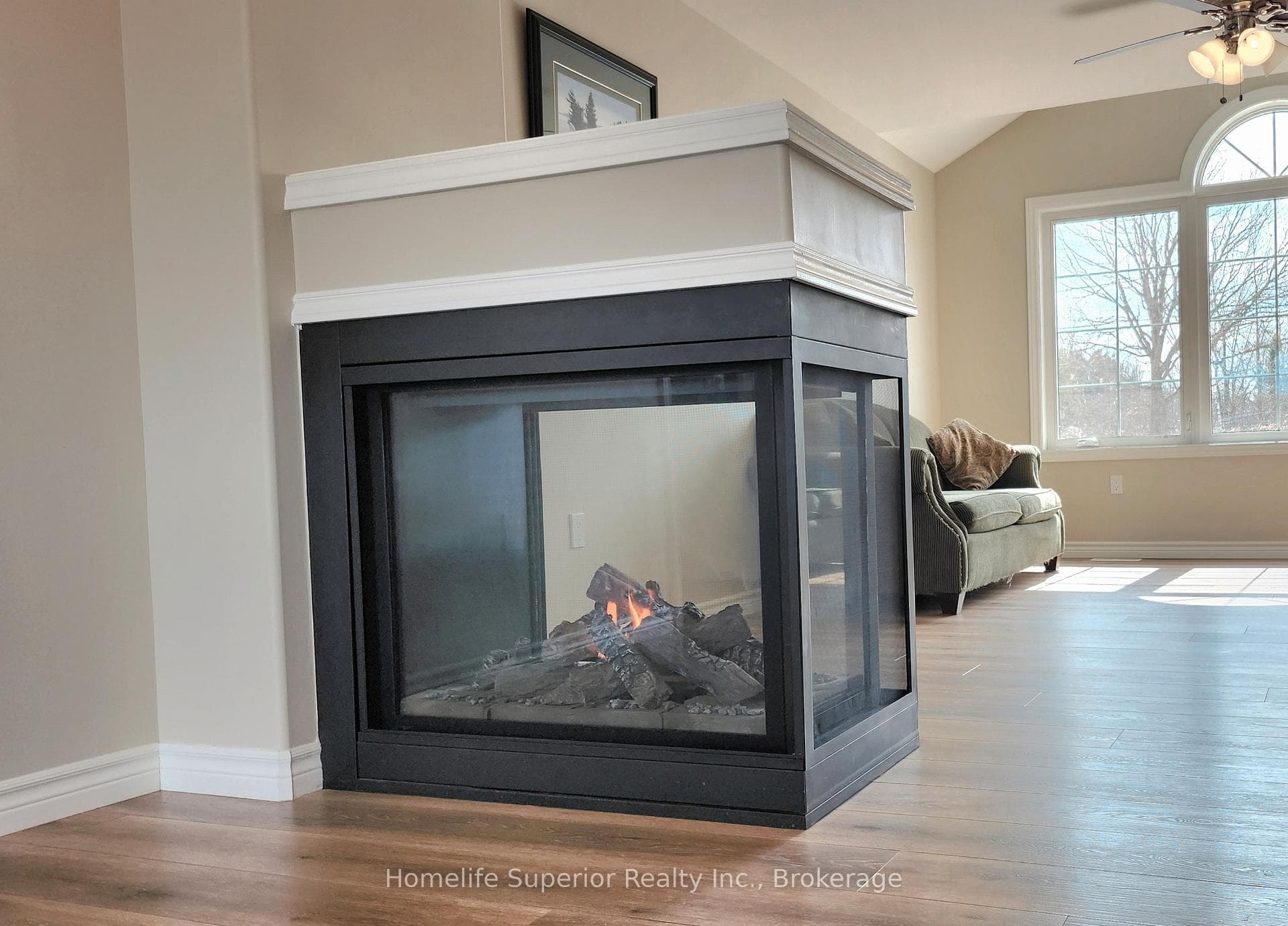 307 Tracey Road photo 7