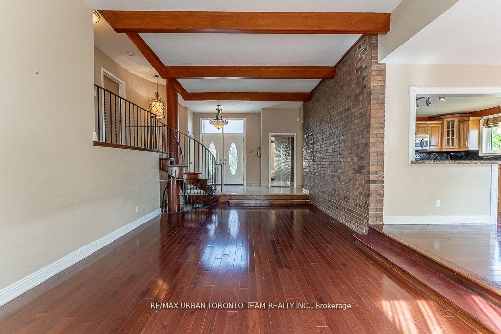 35 Brumwell Street photo 10