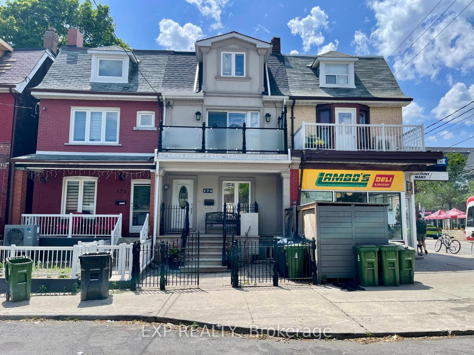 174 Bellwoods Avenue photo 1