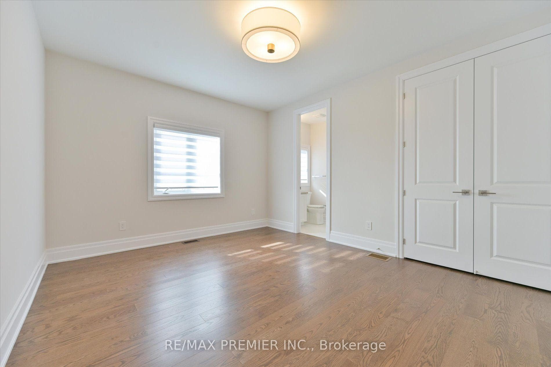 94 Sunny Acres Crescent photo 39