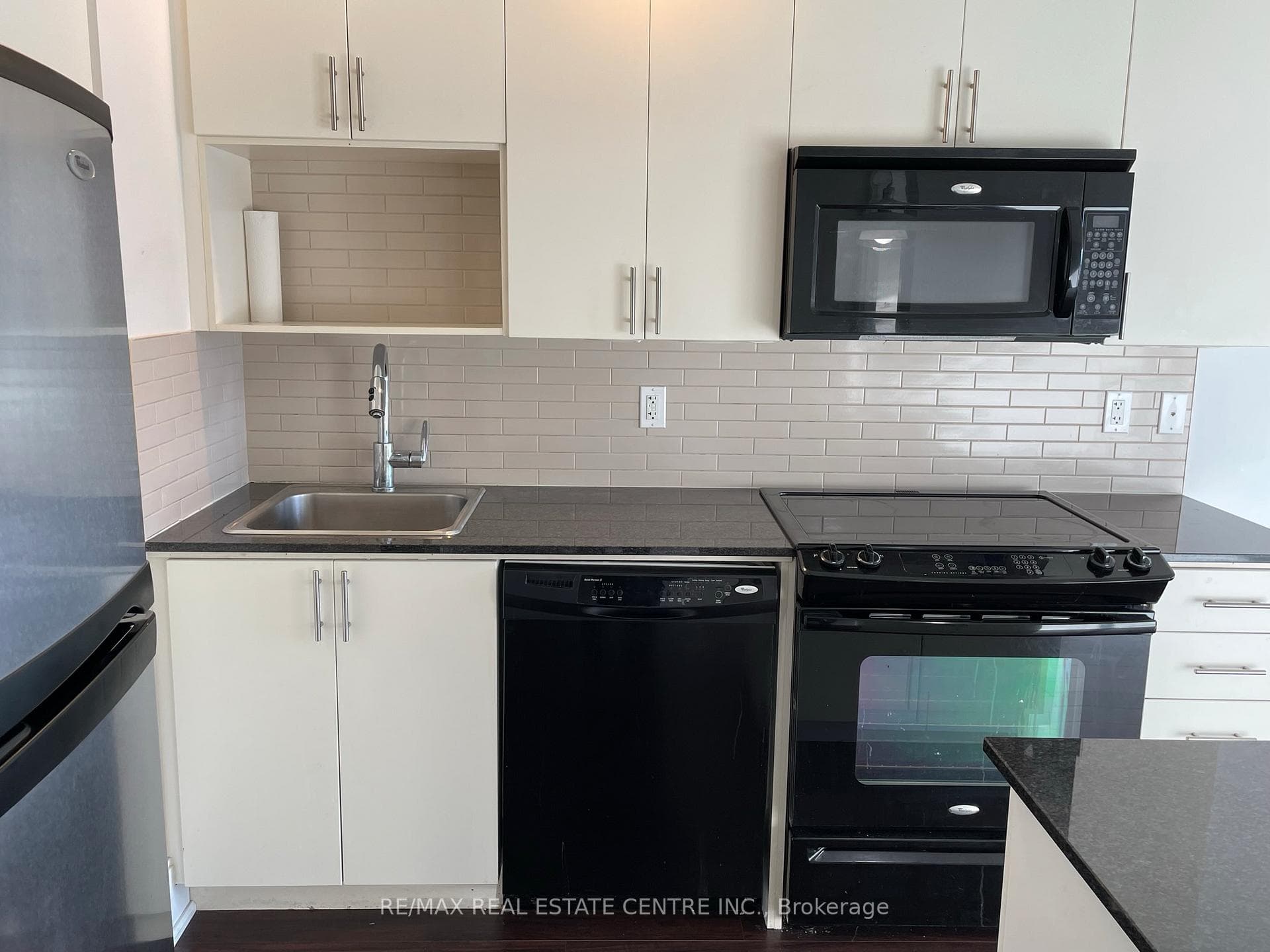 181 Wynford Drive Unit 1806 photo 4