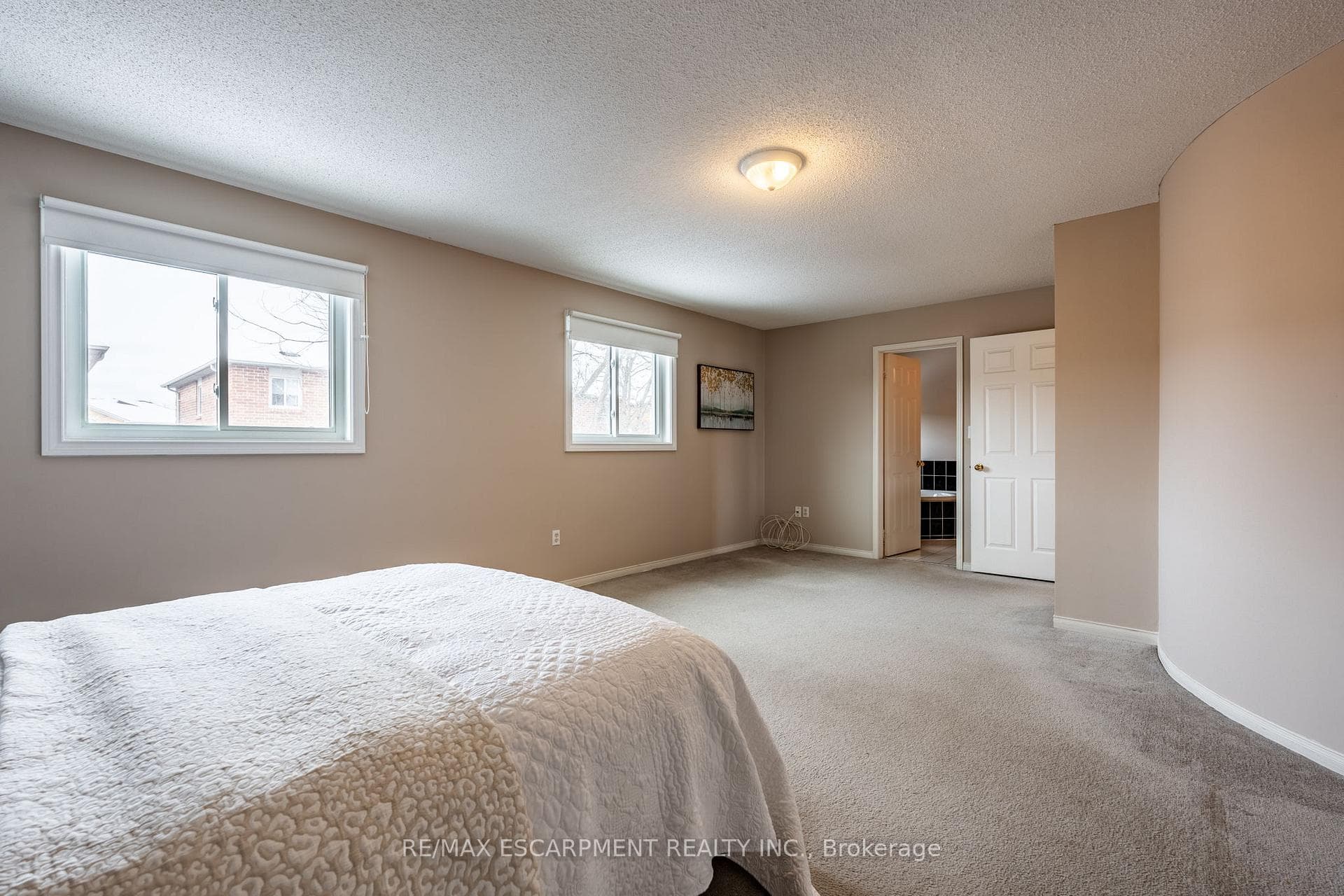 13 Waterwheel Crescent photo 23