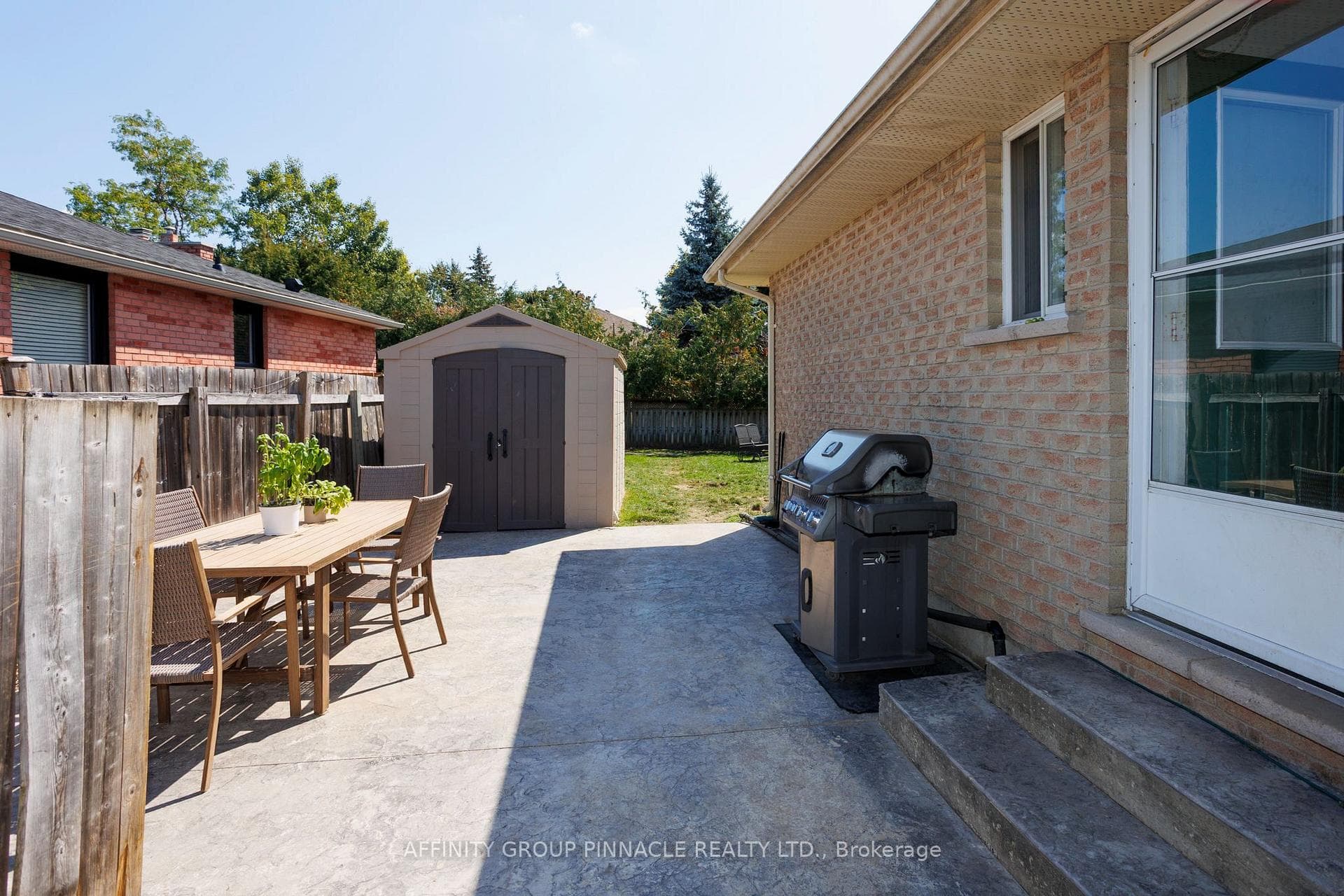 28 Karen Drive photo 50