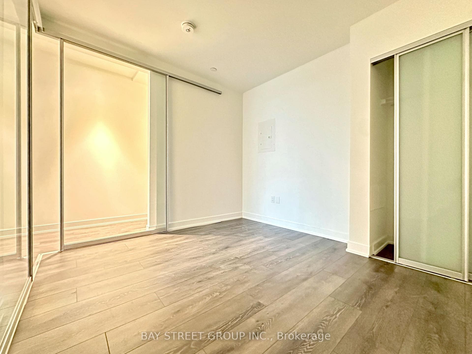 117 BROADWAY Avenue Unit 611 photo 18