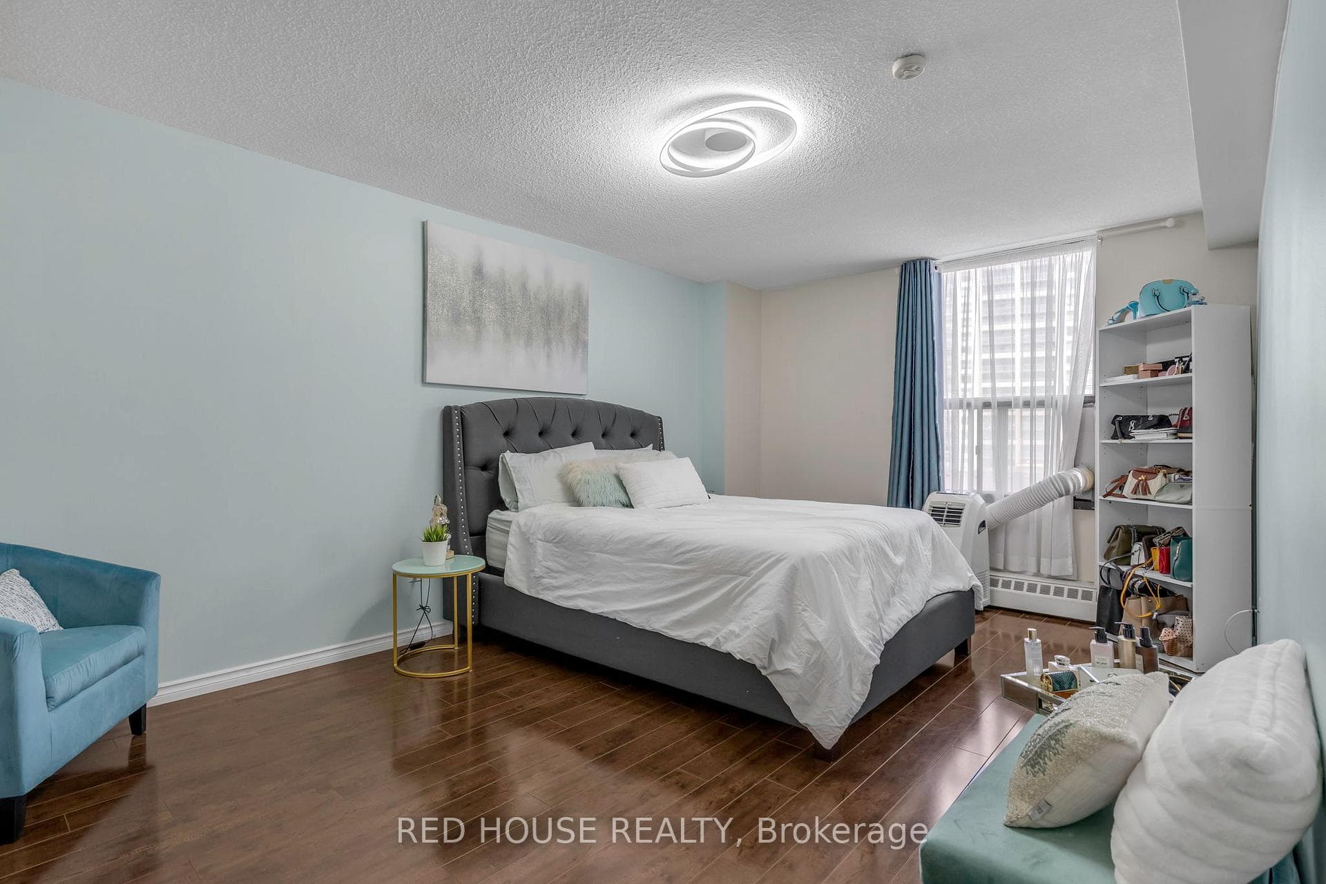 1210 Radom Street Unit 702 photo 21