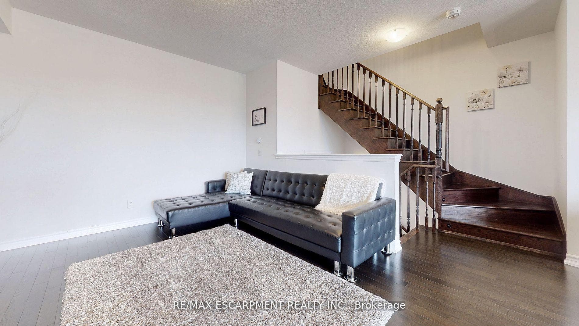 3068 Postridge Drive photo 17