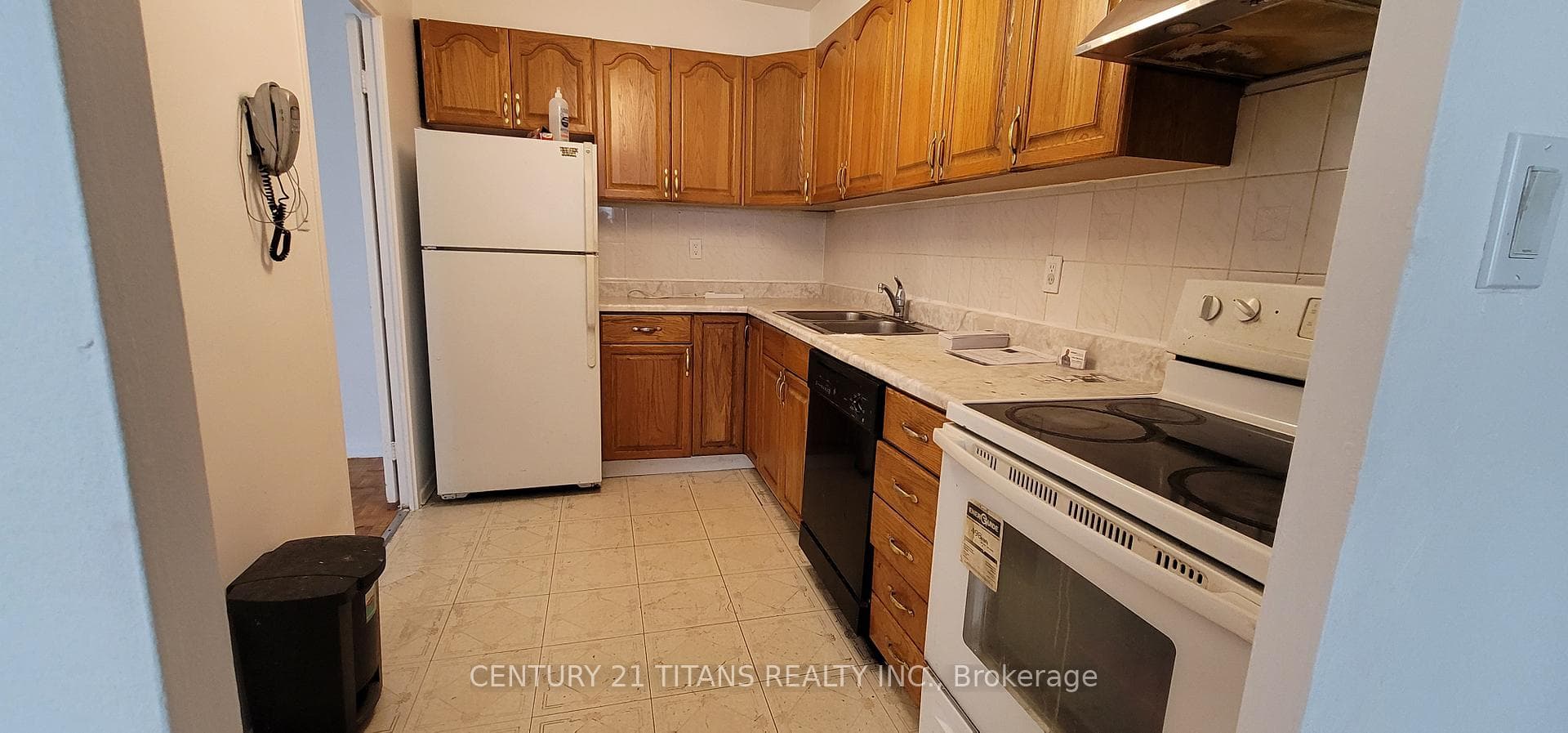 1 Massey Square Unit 504 photo 9