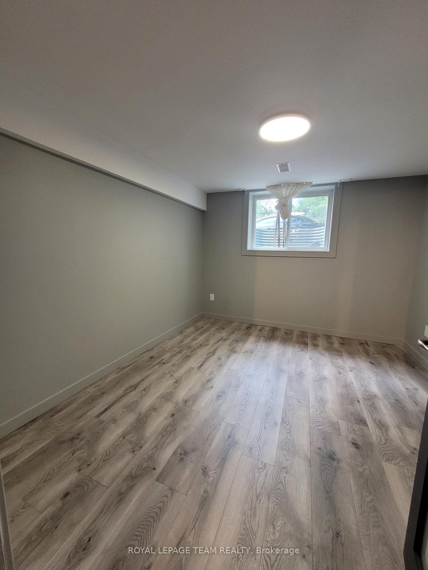1008 ST. LAURENT Boulevard photo 41