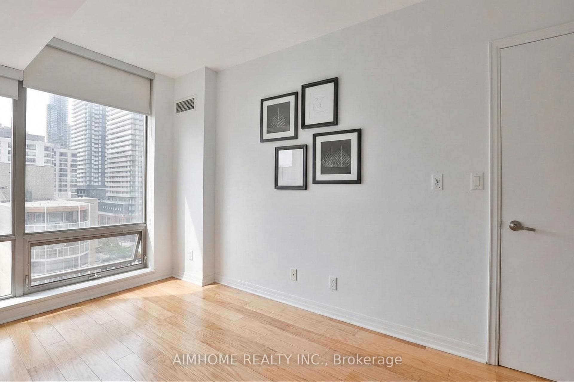 22 Wellesley Street Unit 1003 photo 14